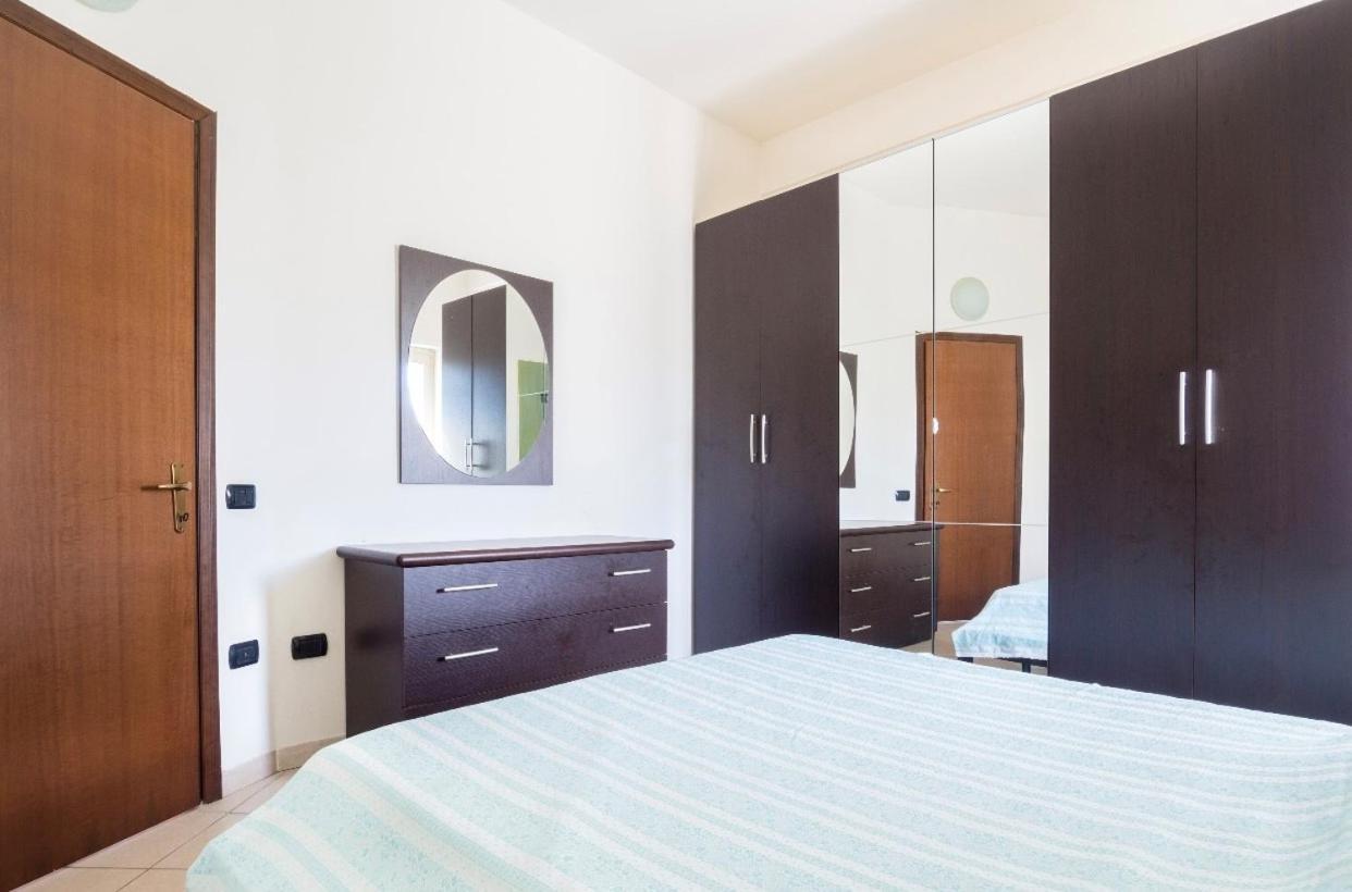 Cozy 55-M2 Flat Close To The Countryside In นาร์นี ภายนอก รูปภาพ